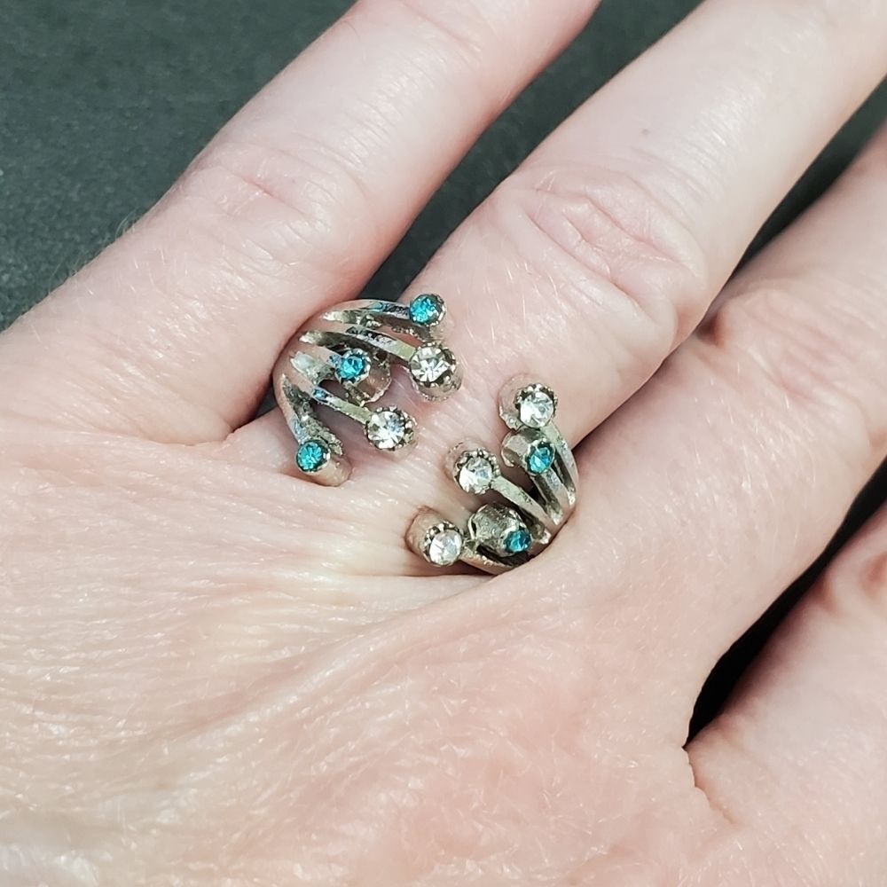 Silver tone blue and clear rhinestone ring